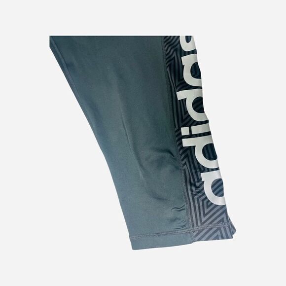 Adidas Techfit Knockout Capris - Picture 2 of 5